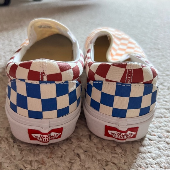 VANS CLASSIC SLIP ON CHECKERED SHOES MEN 7.5, women 9 - Picture 3 of 7